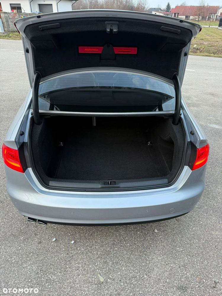 Audi A4 Limousine 2.0 TDI ultra - 7