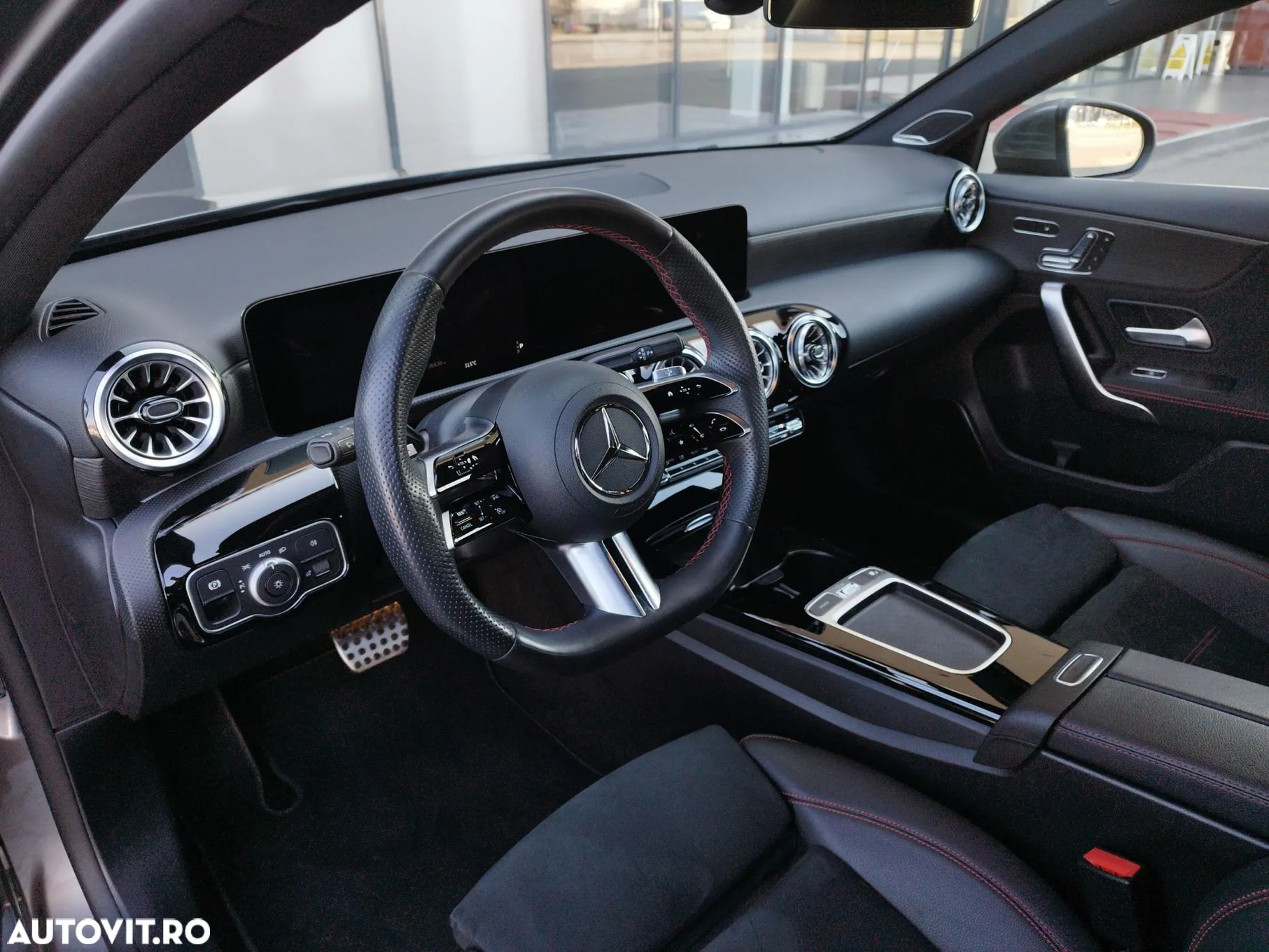 Mercedes-Benz A - 33