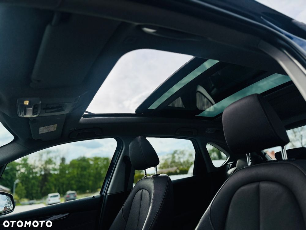 BMW Seria 2 218d Sport-Aut Luxury Line - 31