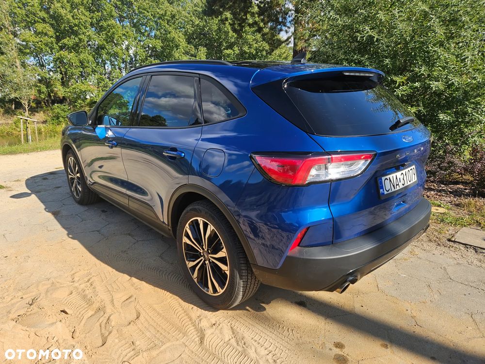 Ford Kuga 1.5 EcoBoost ST-LINE - 10