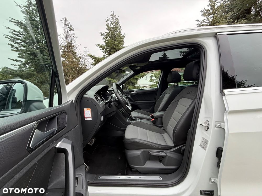 Volkswagen Tiguan - 16