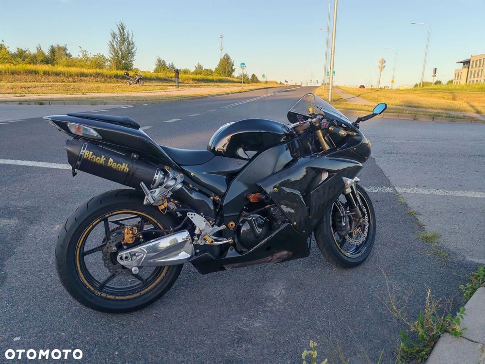 Kawasaki ZX - 4