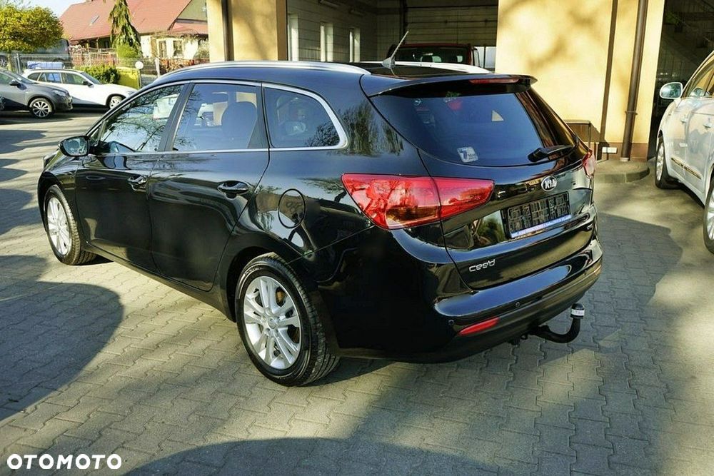 Kia Ceed - 6