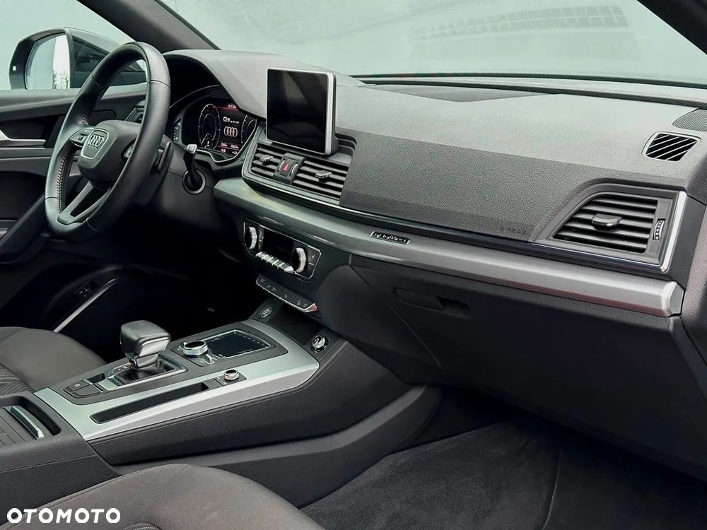 Audi Q5 50 TFSI e Quattro S tronic - 28