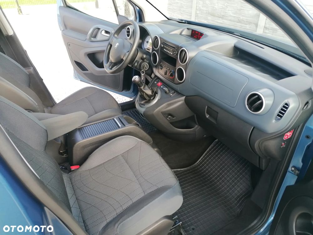 Peugeot Partner - 11