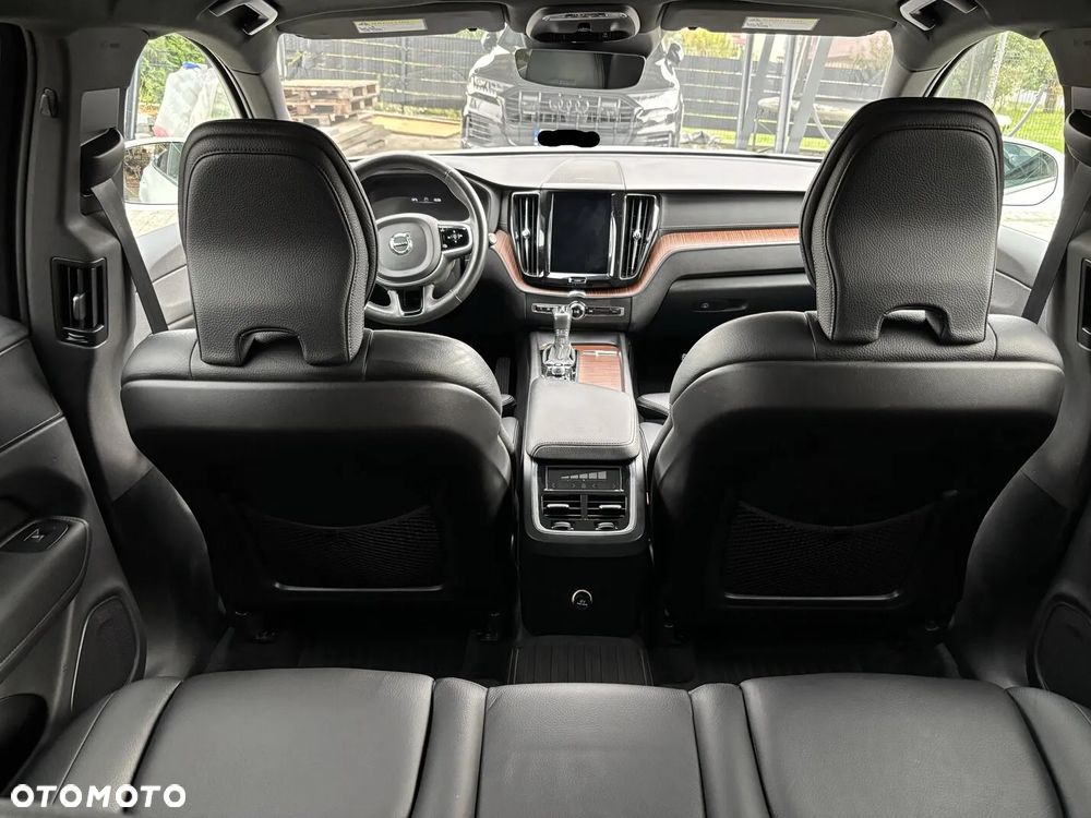 Volvo XC 60 T6 AWD Geartronic Inscription - 17