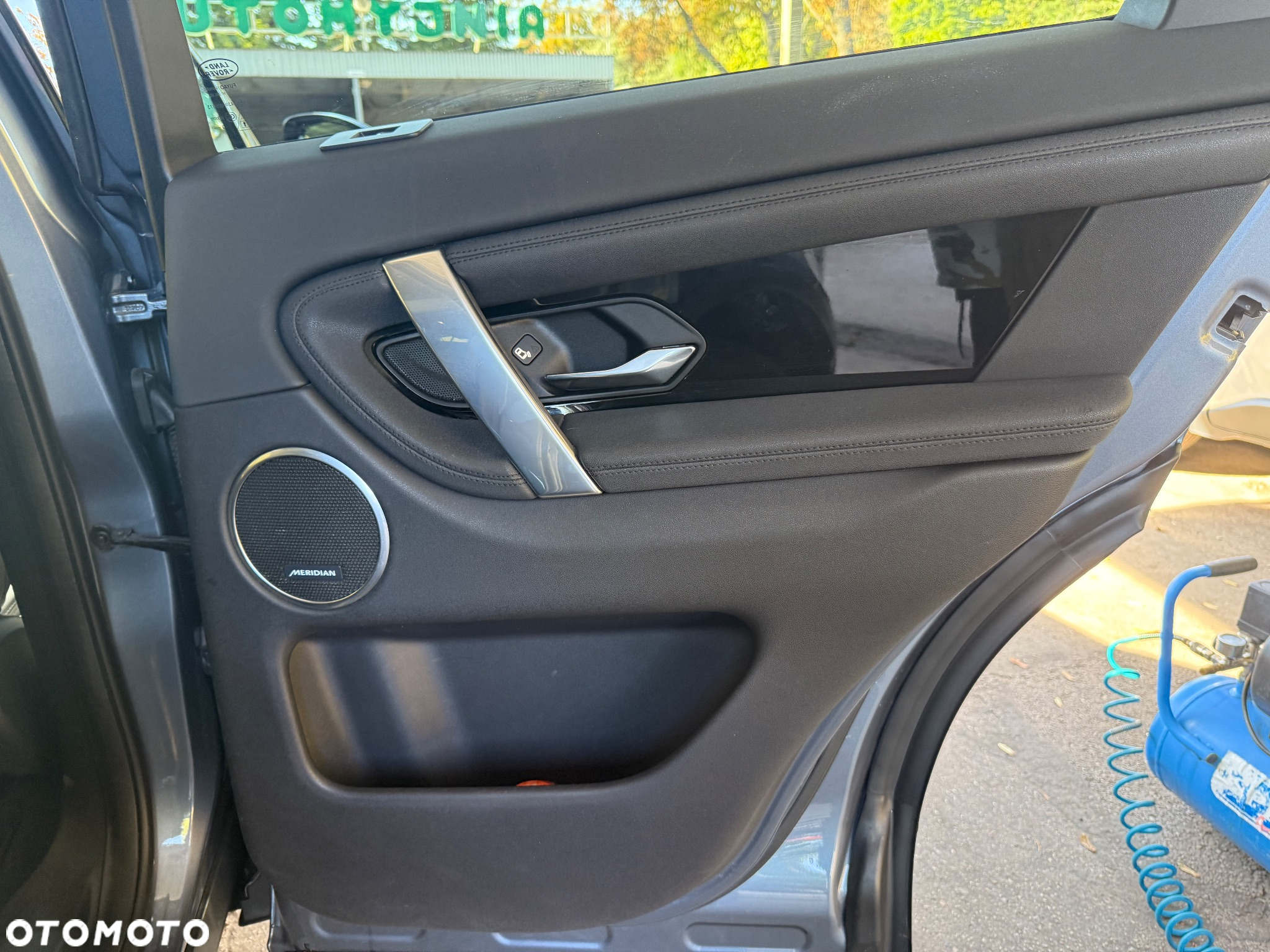 Land Rover Discovery Sport 2.0 D240 SE - 19