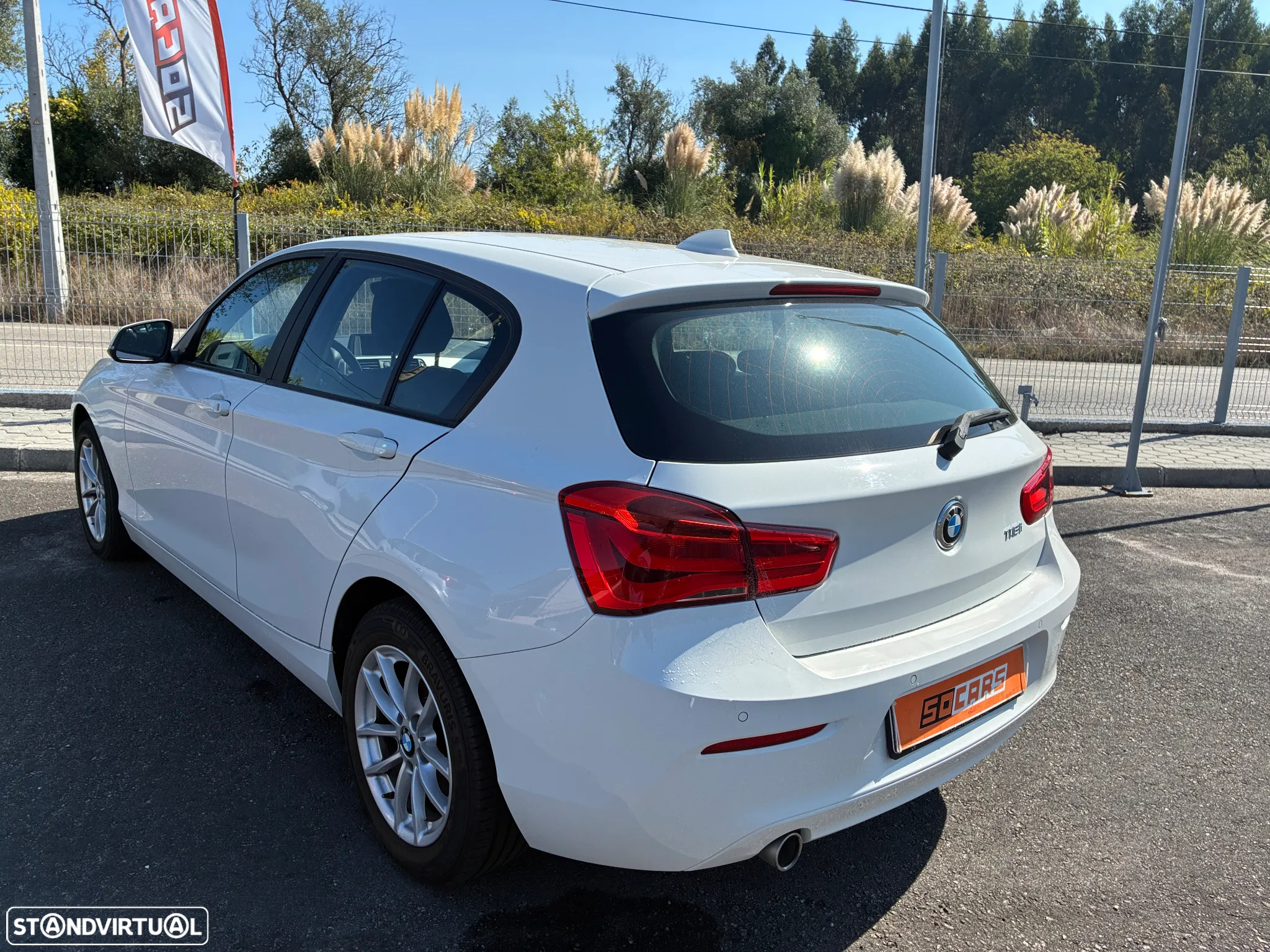 BMW 116 i Line Urban - 12