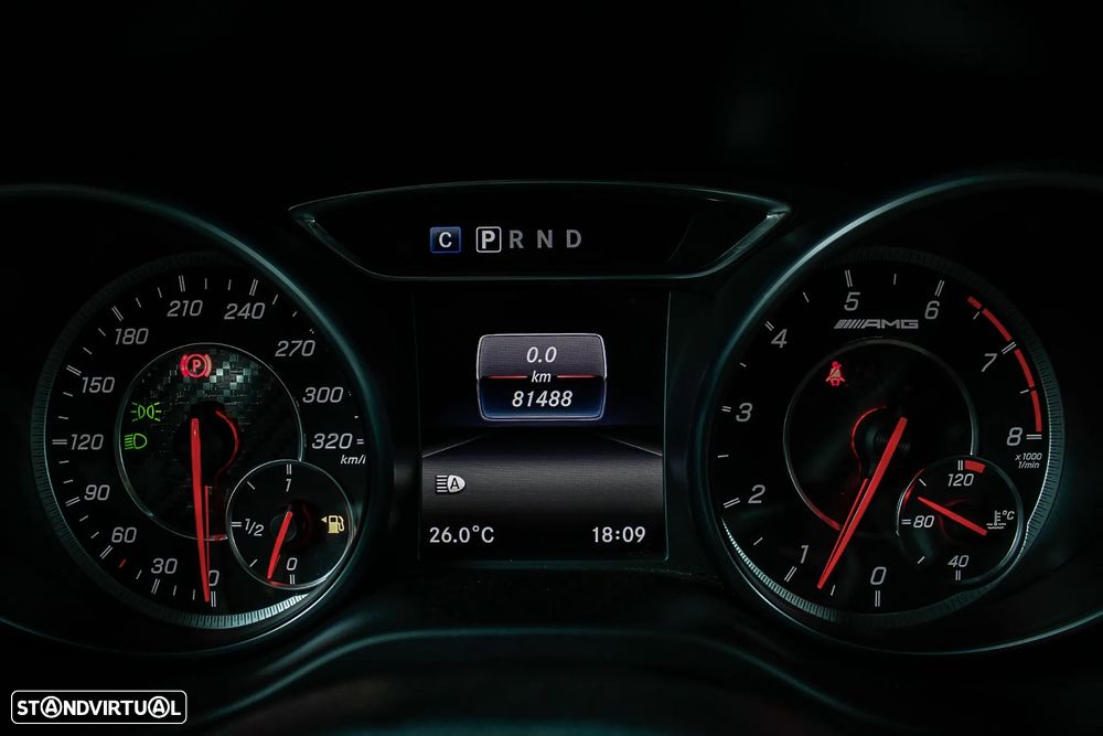 Mercedes-Benz CLA 45 AMG Shooting Brake 4-Matic - 37