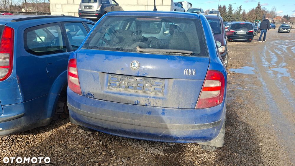 Skoda Fabia I Klapa Skrzynia Błotniki - 3