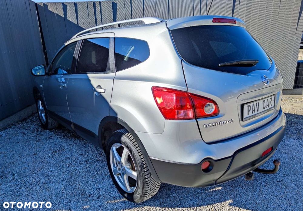 Nissan Qashqai+2 - 5