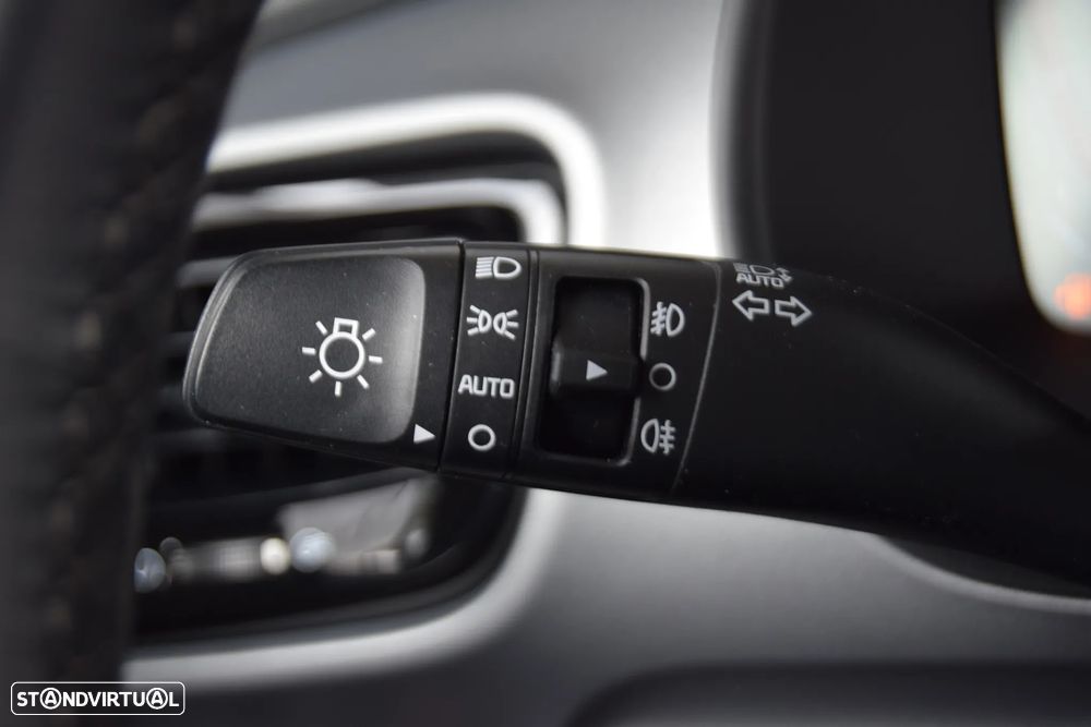 Kia Stonic 1.0 T-GDI Drive - 17