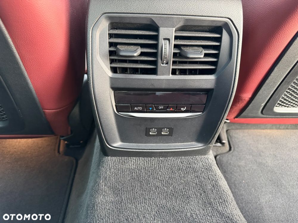 BMW Seria 4 M440i xDrive - 34