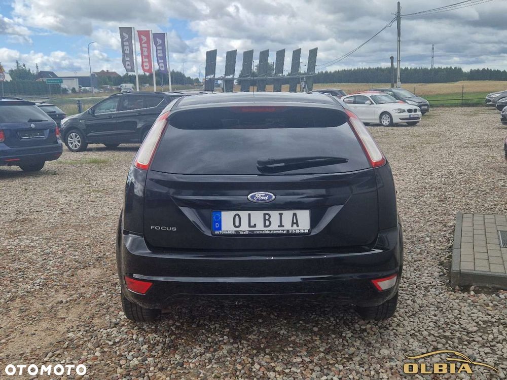 Ford Focus - 11