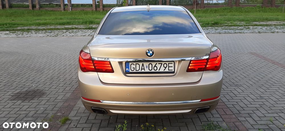 BMW Seria 7 750d xDrive - 4