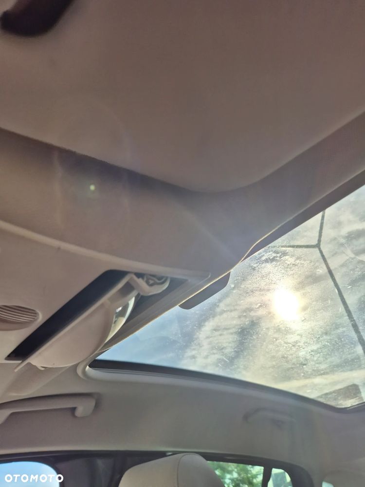 Ford B-MAX - 24