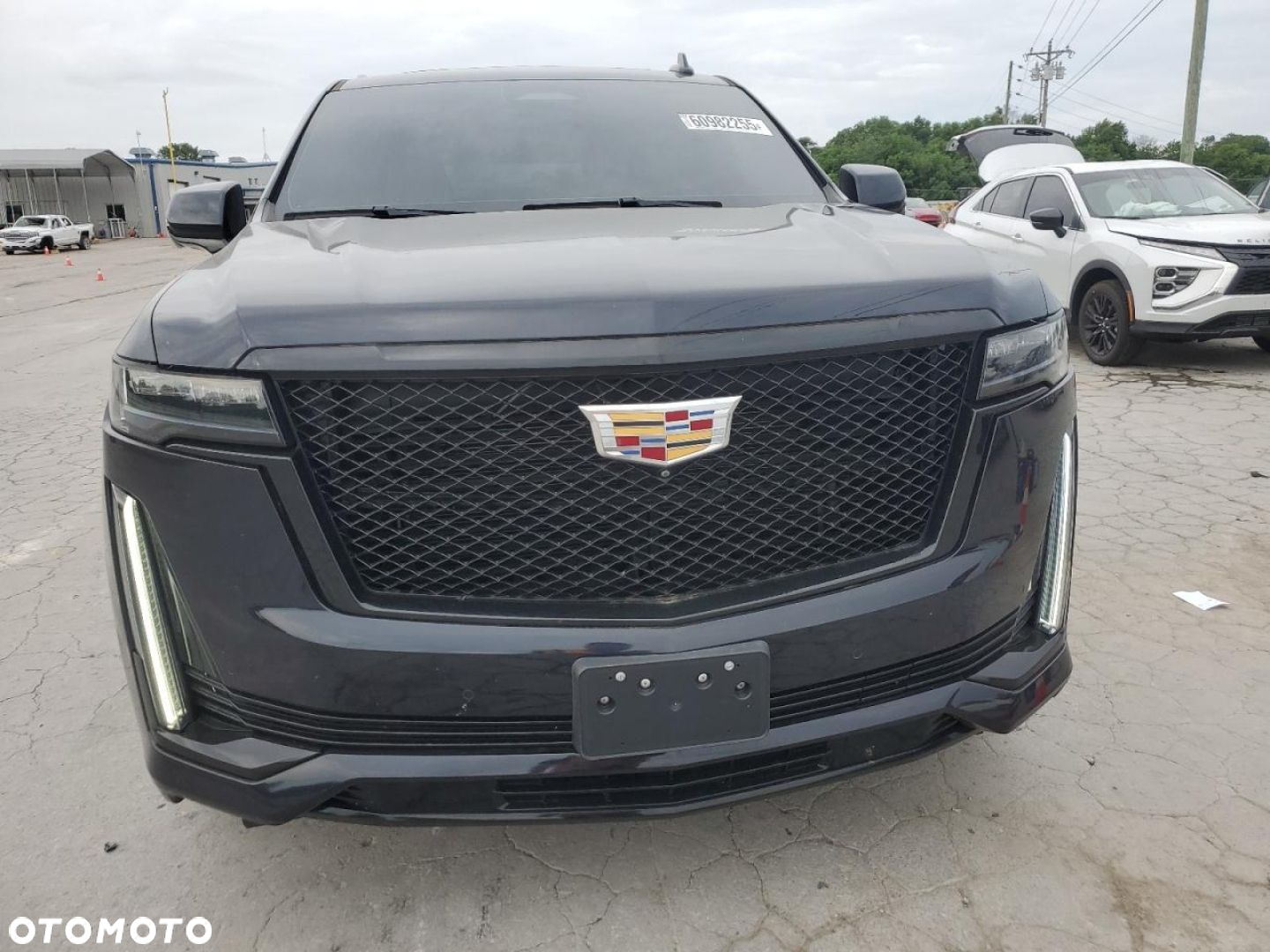 Cadillac Escalade - 7