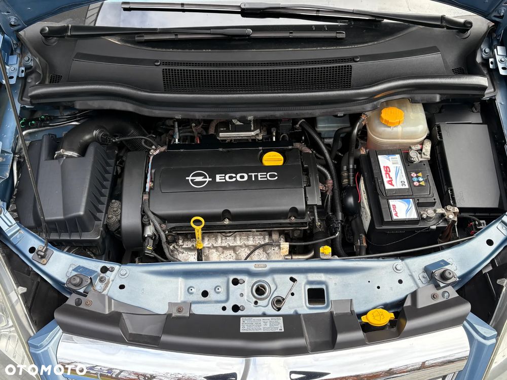 Opel Zafira 1.8 Sport - 33