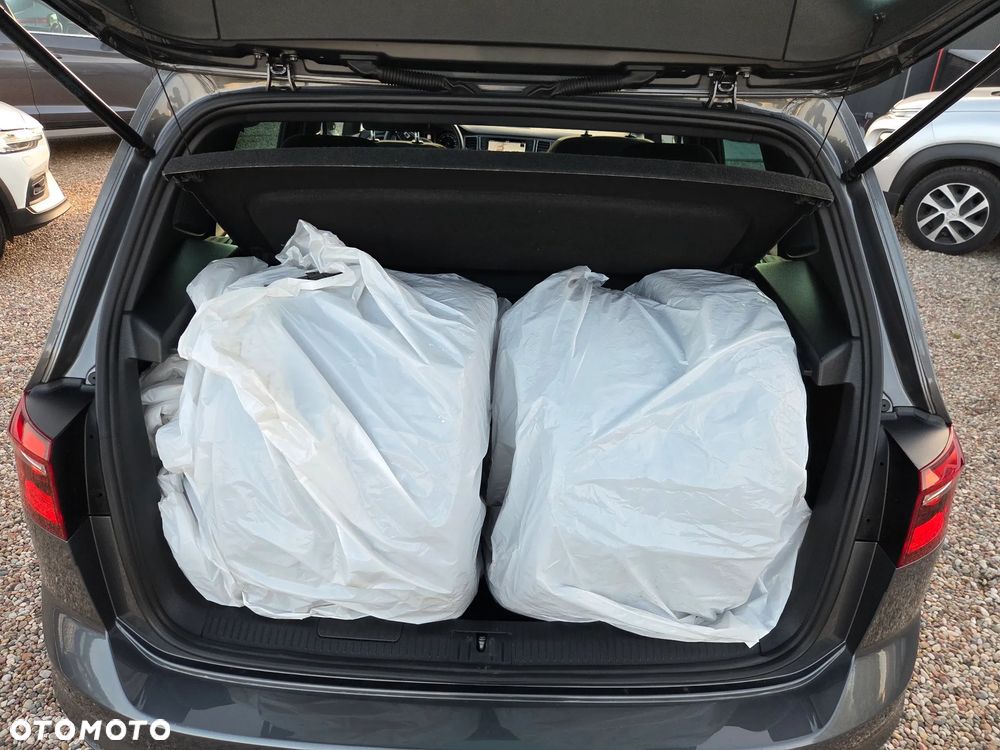 Volkswagen Golf Sportsvan - 35