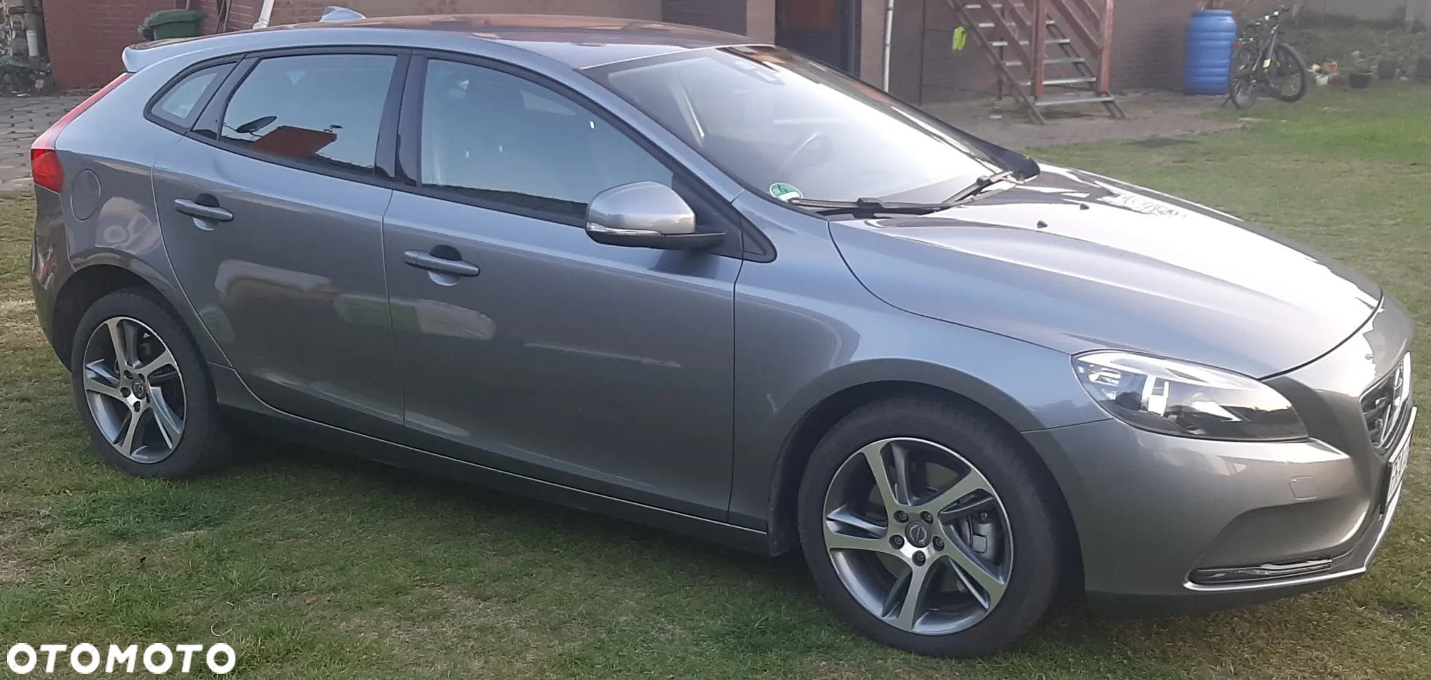 Volvo V40 D3 Drive-E Momentum - 11