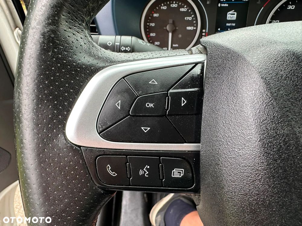 Iveco Daily KONTENER+WINDA (udźwig 750kg) 2.3 diesel 156 kM automat 2021 WEBASTO, KAMERA COFANIA, GWARANTOWANY NIEWIELKI PRZEBIEG 160tyś. - 27