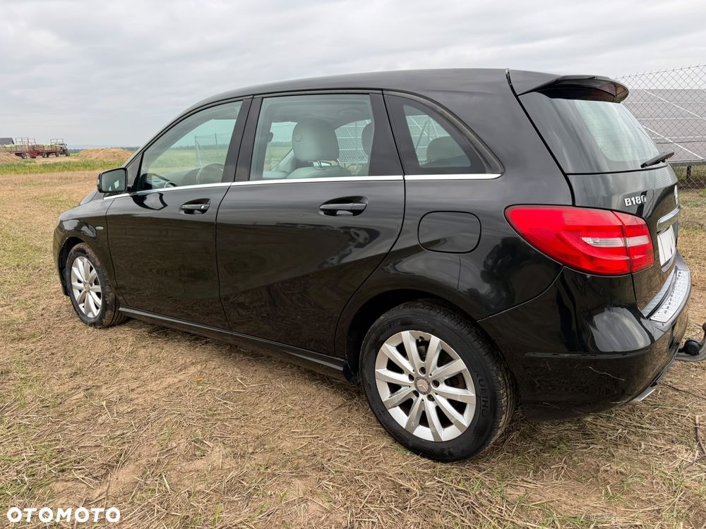 Mercedes-Benz Klasa B 180 CDI BlueEFFICIENCY Edition 1 - 35