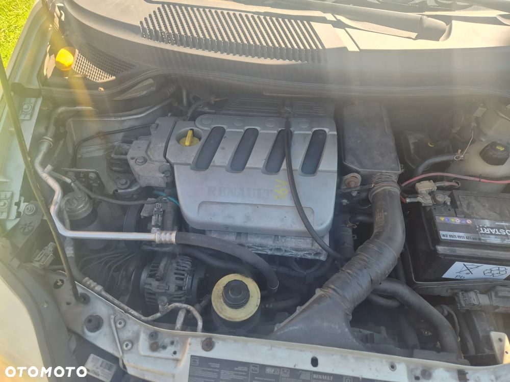 Renault Scenic 1.6 16V EXA - 4