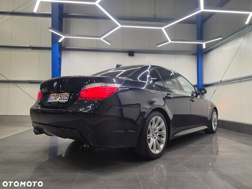 BMW Seria 5 520d Edition Sport - 20