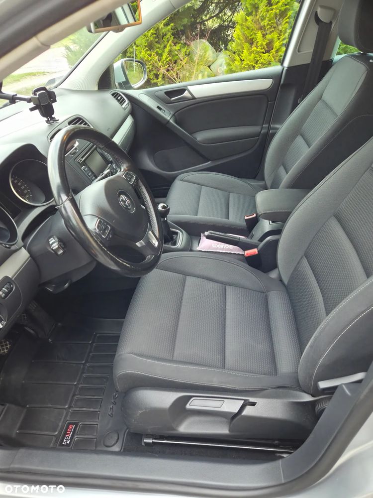 Volkswagen Golf 1.6 TDI DPF Comfortline - 9