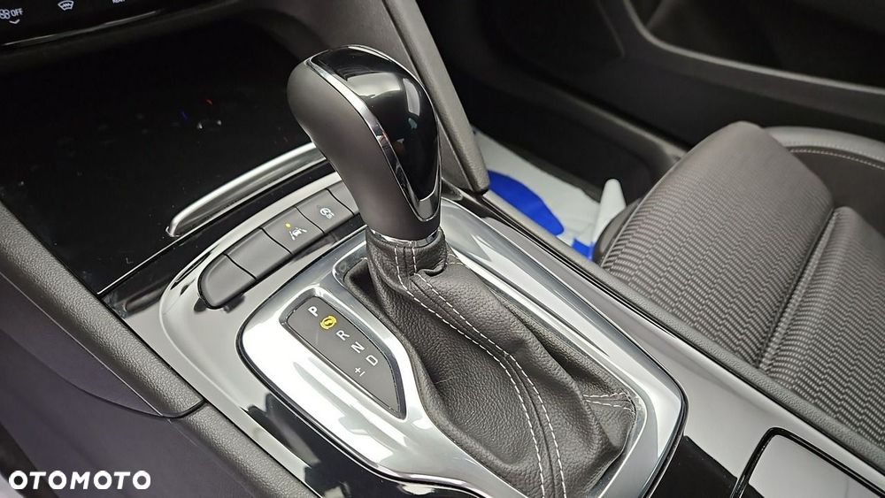 Opel Insignia 2.0 CDTI Business Elegance S&S - 18