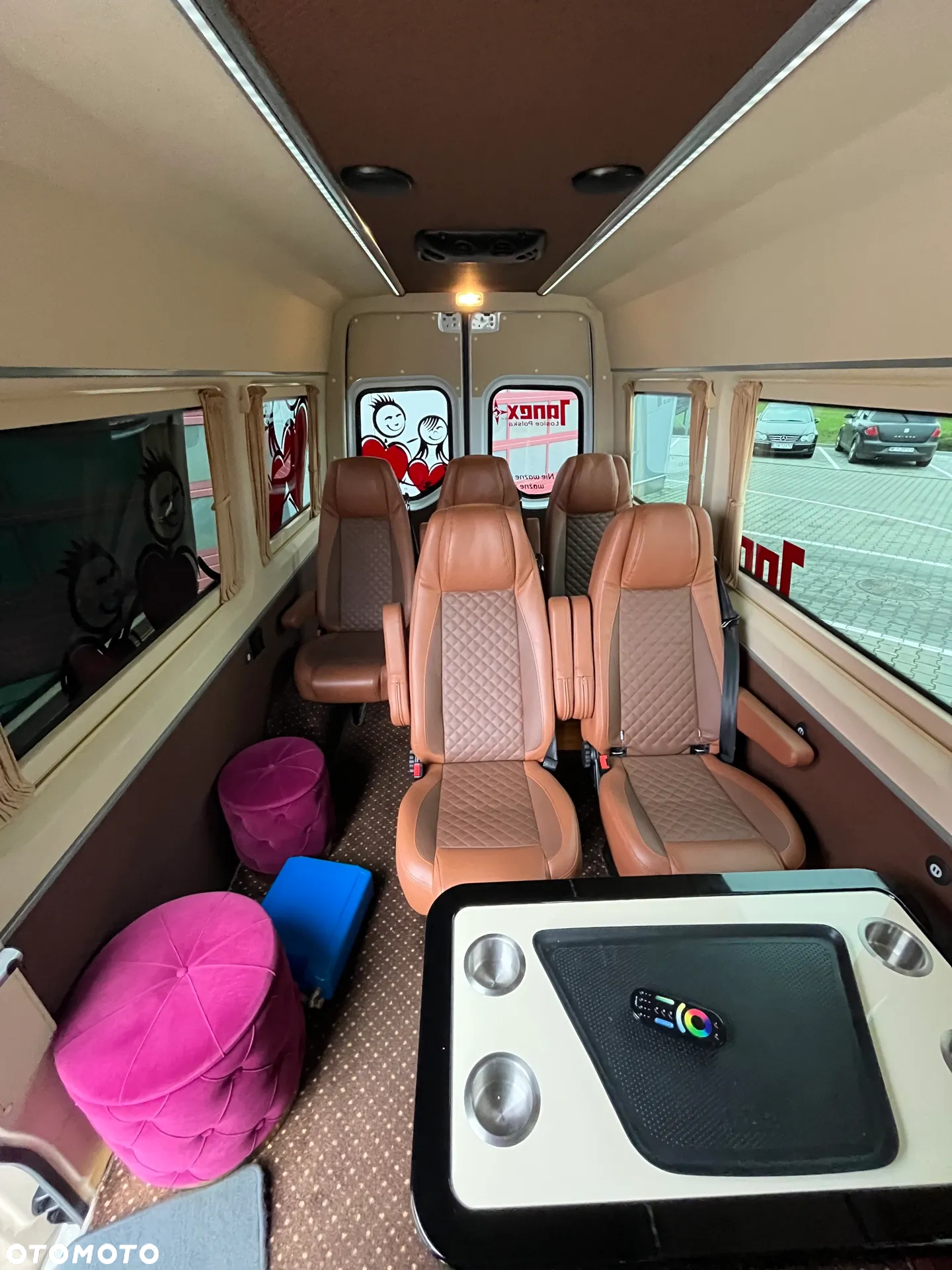 Mercedes-Benz Sprinter - 9