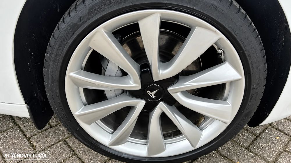 Tesla Model 3 2020 photo 5