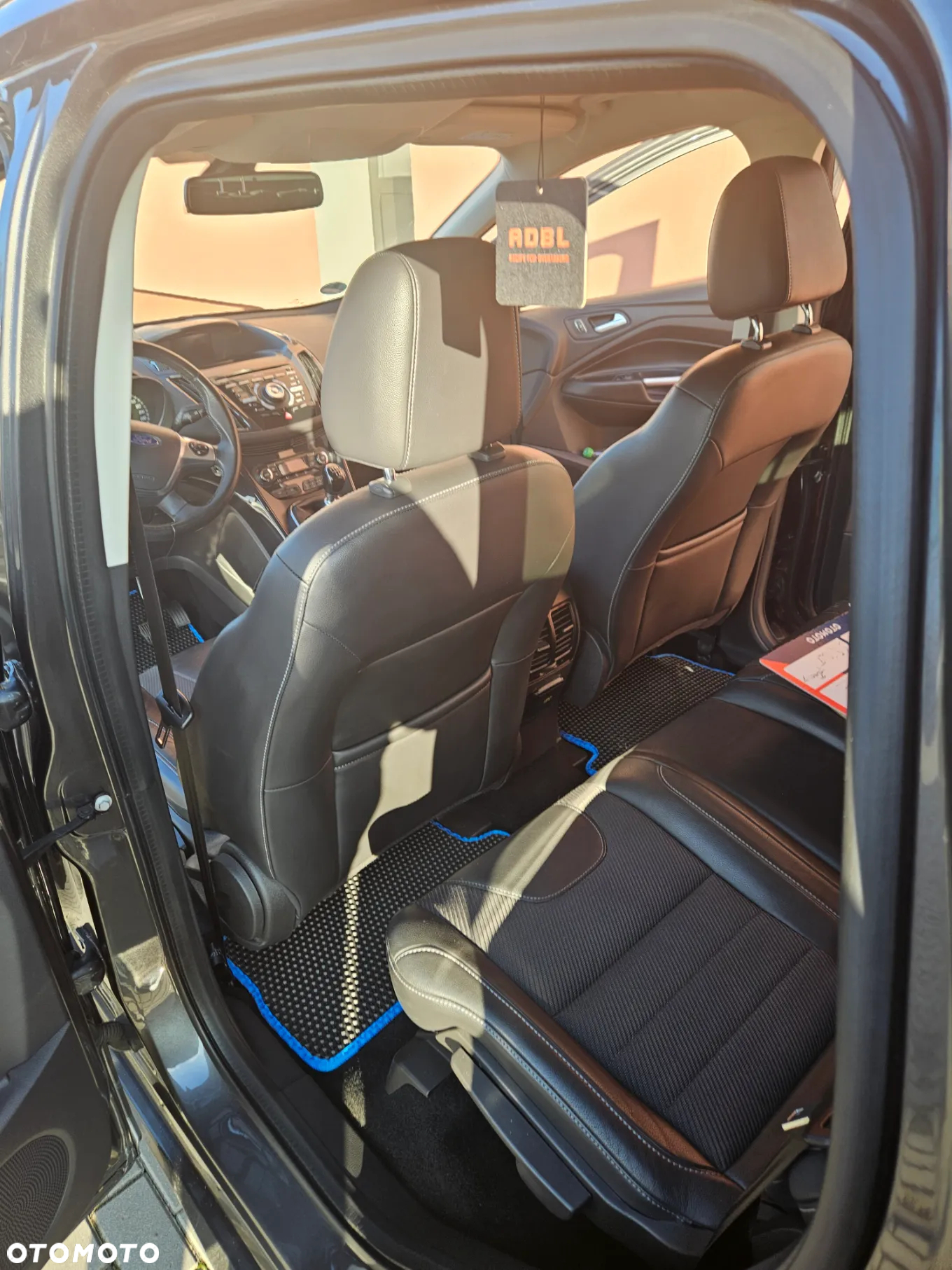 Ford Kuga - 23