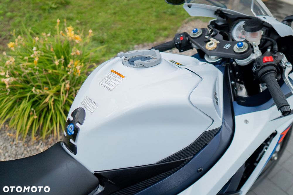 Suzuki GSX-R - 20