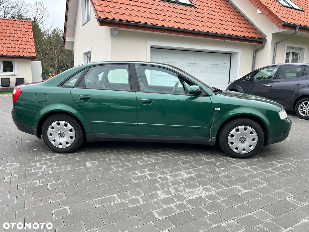 Audi A4 Limousine - 6