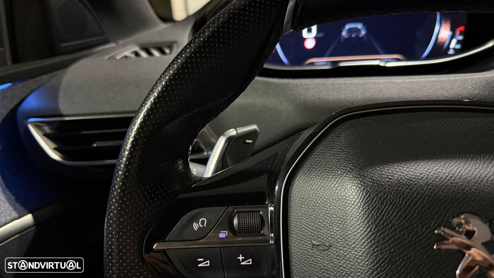 Peugeot 5008 1.5 BlueHDi GT Line J19 EAT8 - 18