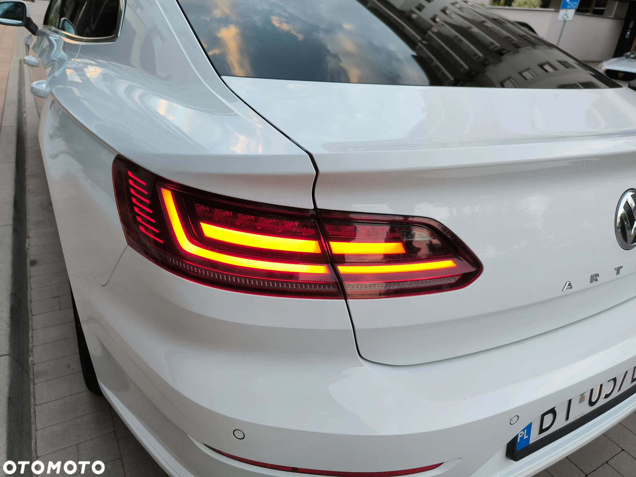 Volkswagen Arteon 2.0 TSI Elegance DSG - 9