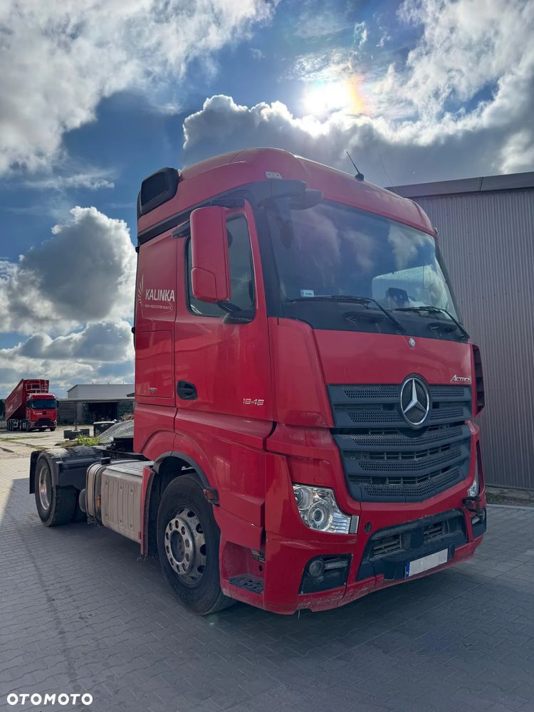 Mercedes-Benz Actros MP4 - 2
