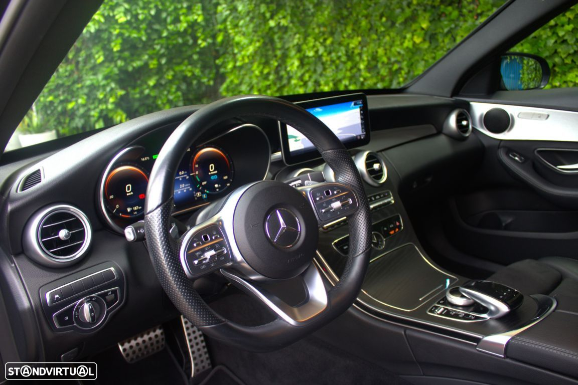 Mercedes-Benz C 300 de AMG Line - 12