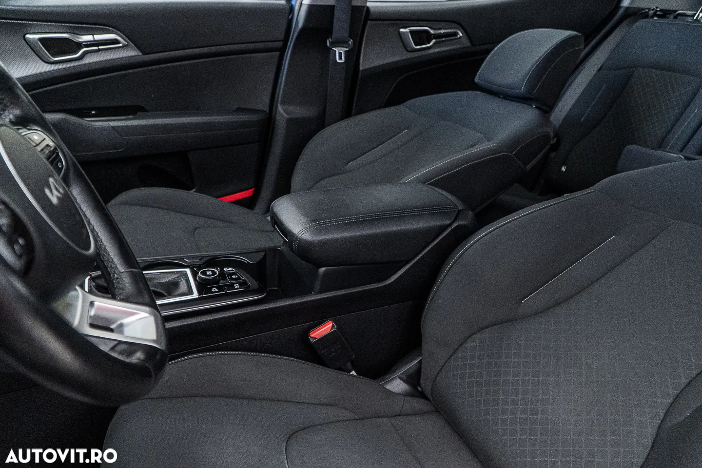Kia Sportage 1.6 T-GDI HEV 6AT 4x2 Style - 20