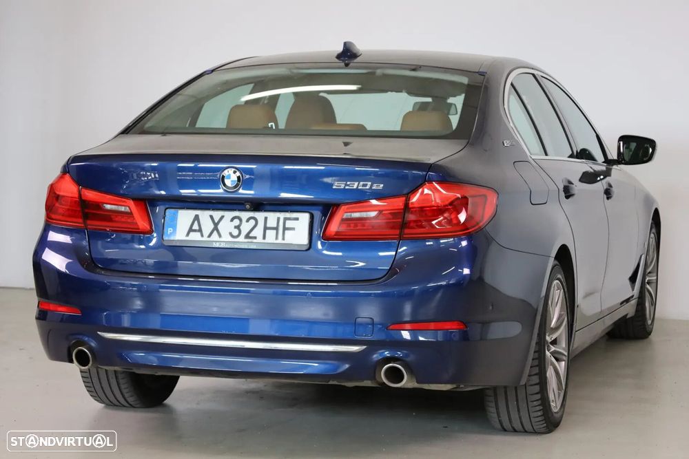 BMW 530 e iPerformance Line Luxury - 24