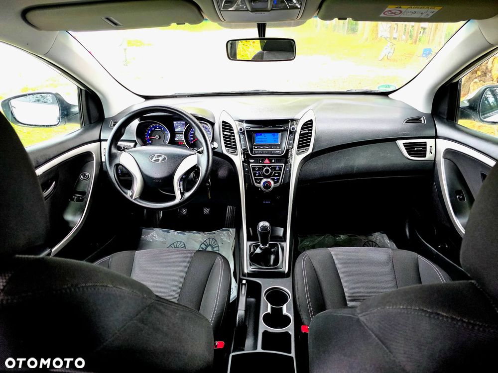 Hyundai i30 1.4 Comfort - 6