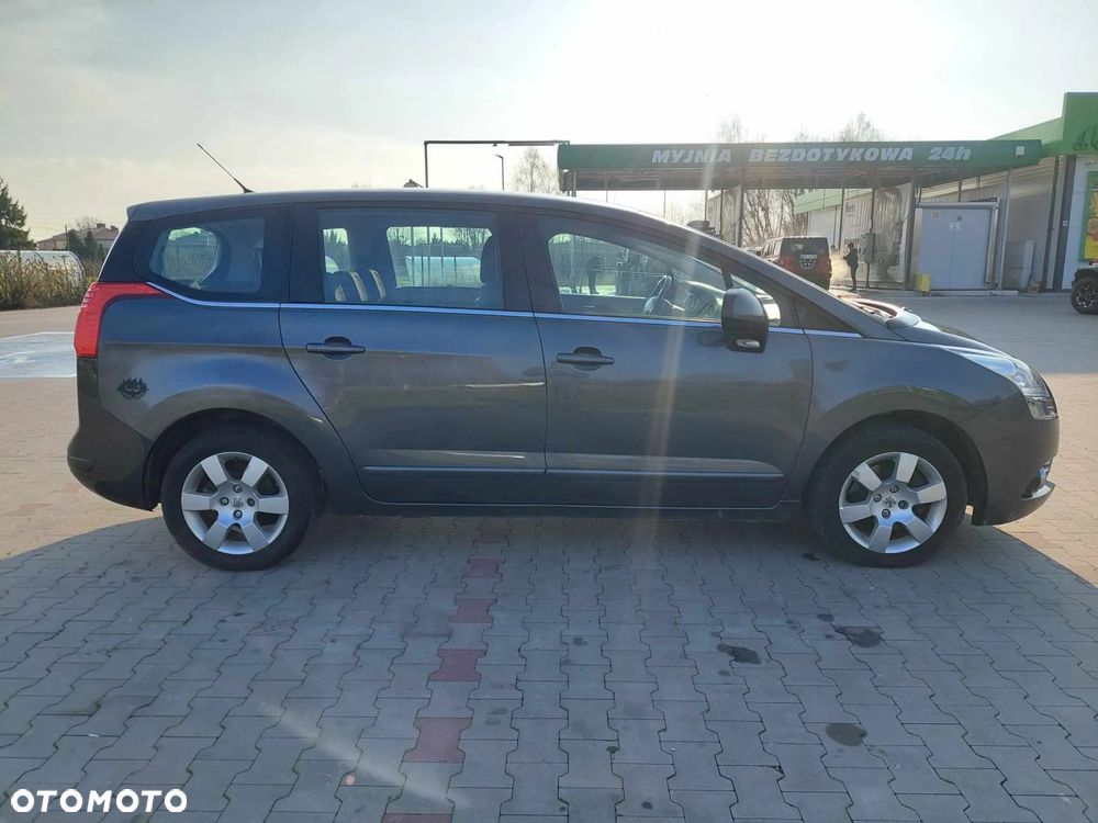 Peugeot 5008 2.0 HDi Business Line 7os - 5