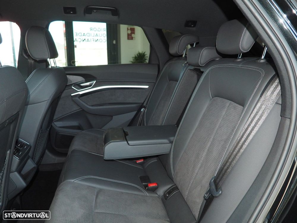 Audi e-tron 50 quattro S line - 6