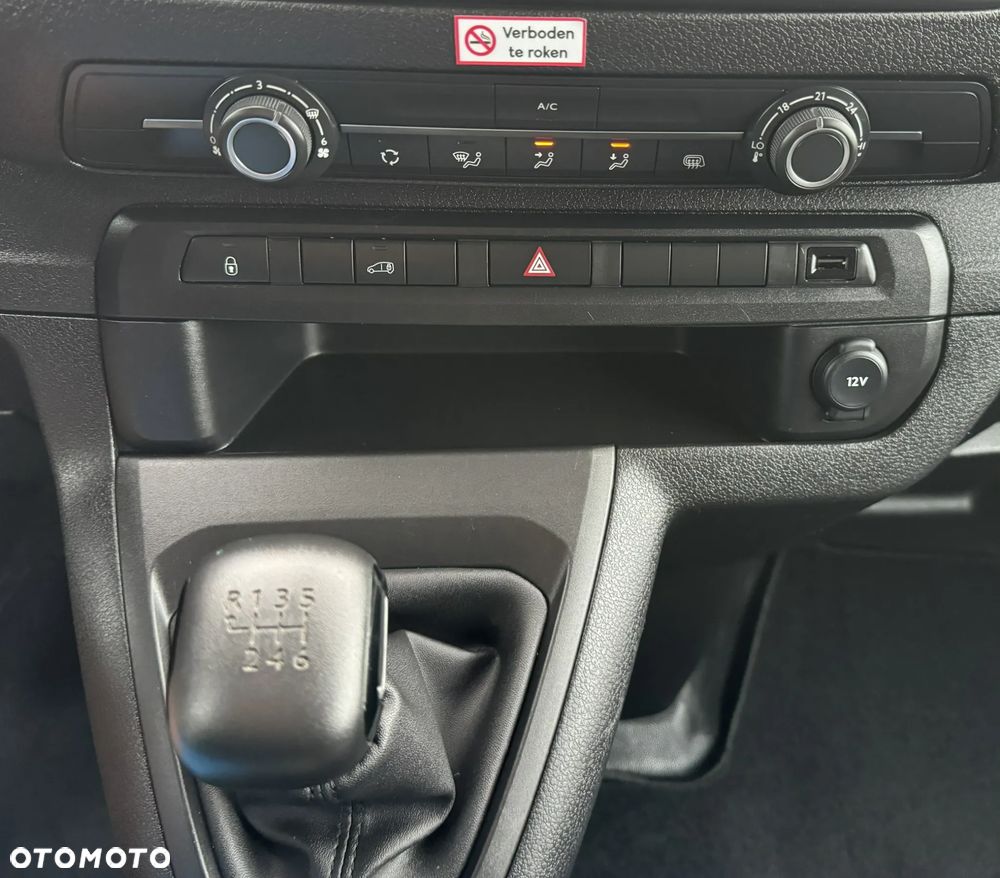 Opel Vivaro - 16