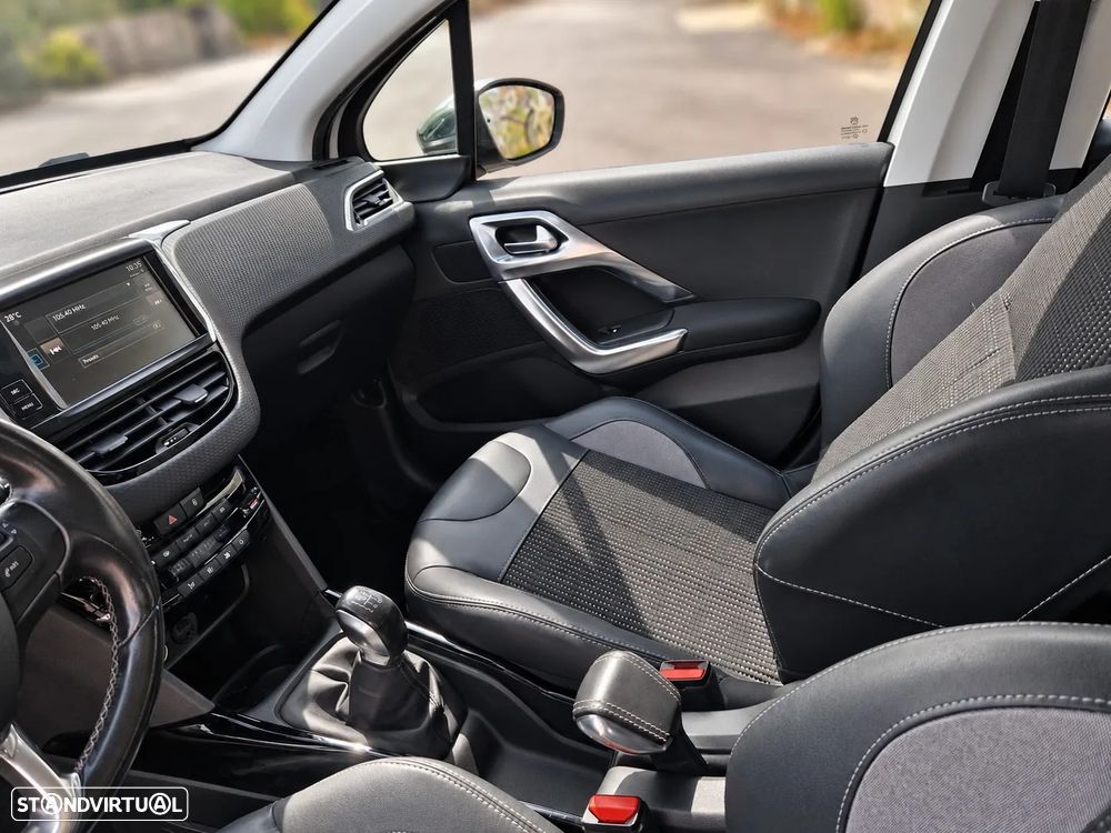Peugeot 2008 PureTech 110 Stop&Start Allure - 5