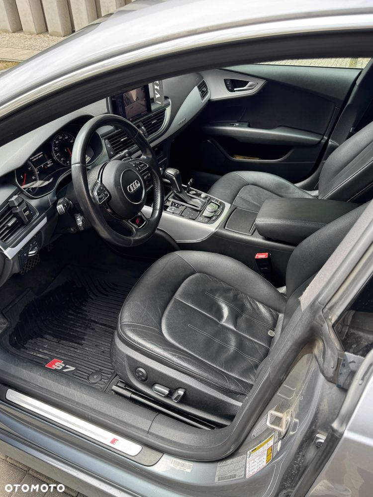 Audi A7 Sportback - 13