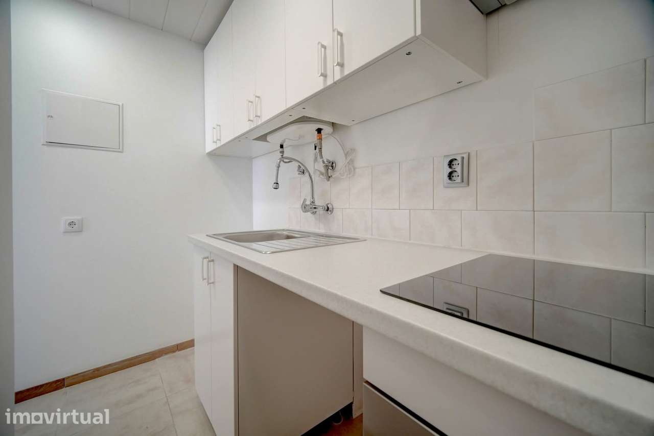 Apartamento T1 para Arrendamento na Bica – Centro Histórico de Lisboa - Grande imagem: 3/14