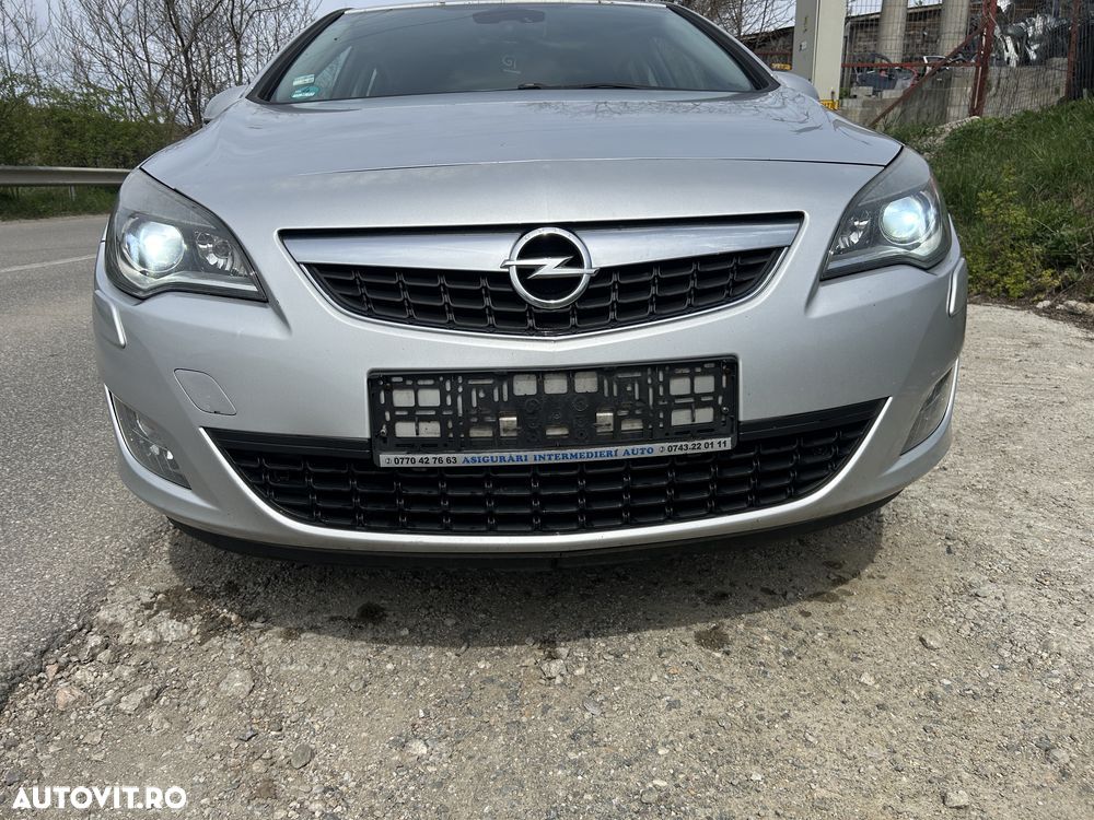 Bara fata Opel Astra J cu spalator de far - 1