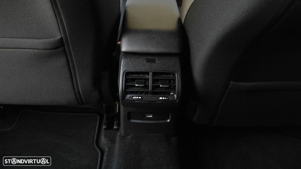 Citroën C4 1.2 Hybrid Plus e-DSC6 - 21
